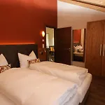 Lux